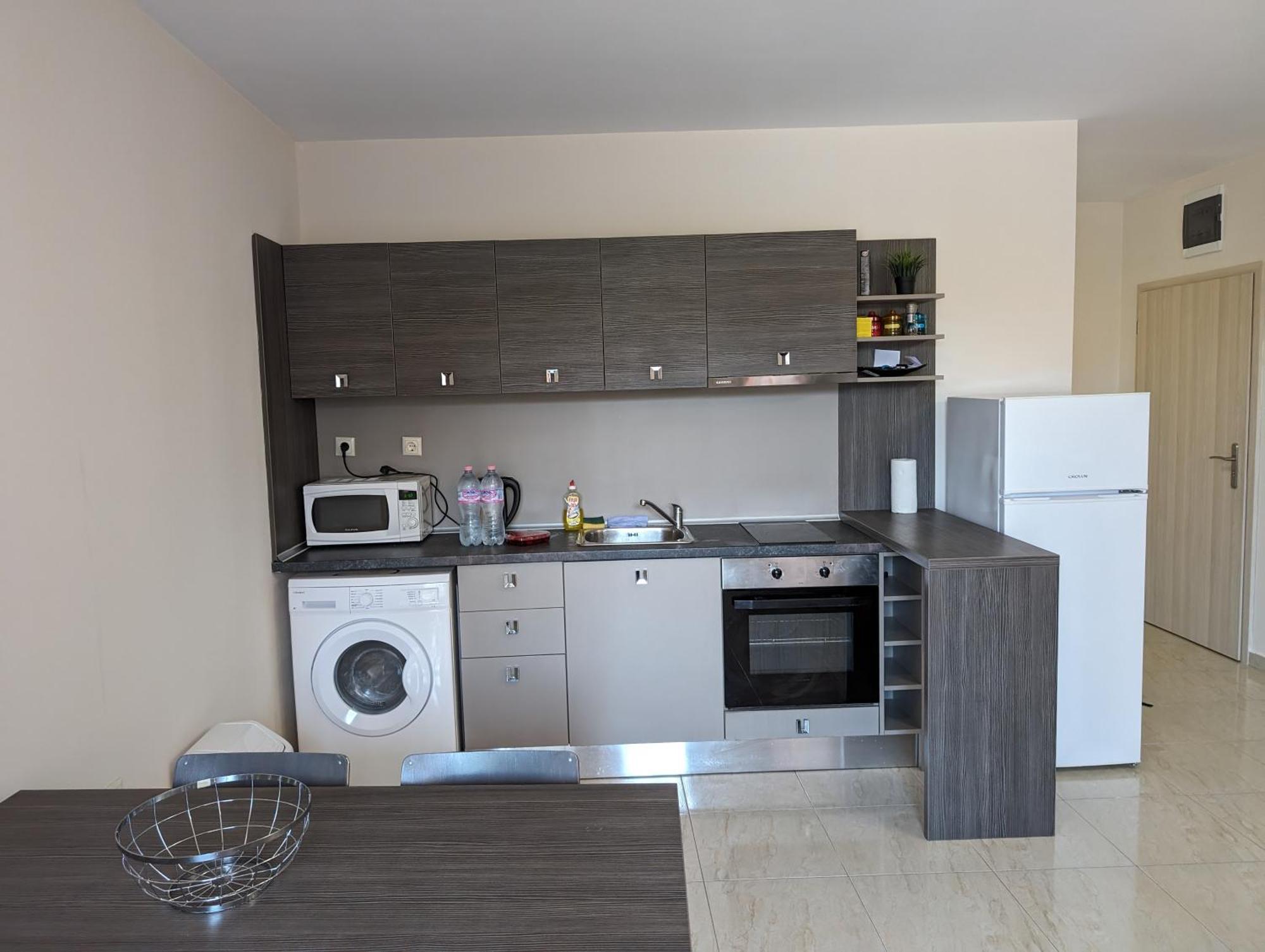 Sunny Star Dreams Condo W Prime Location, Pool, Sea View Szveti Vlasz Kültér fotó